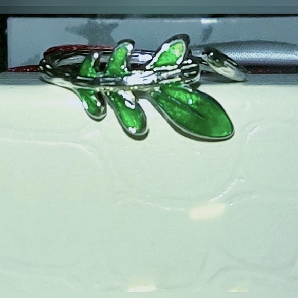 Green Leaves Vine Ring NEW - Picture 10 of 16